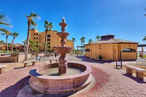 Ocean Front PRINCESA Resort D108-Sandy Beach-Ground Floor-HUGE