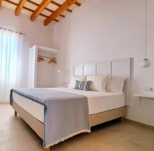 Waki Conscious Hotel - Sa Caleta