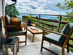 “Bear Hill” Apartments