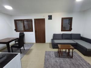 Garden Apartment New Belgrade