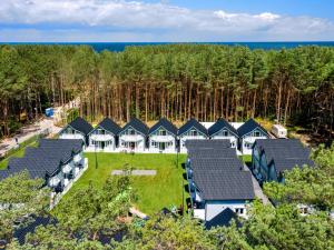 Diune Resort at the seashore in Miedzywodzie for 7 persons