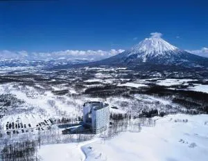 ヒルトンニセコビレッジ (Hilton Niseko Village)