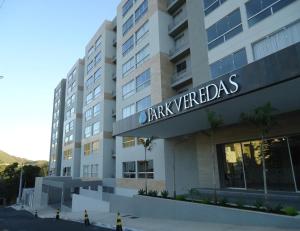 HOTELParque Veredas flat 327 VISTA PARA PISCINA ASCESSO AO RIO AO LADO DO HOT PARK FABULOSO