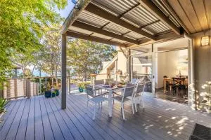 Wanda Waterview, 1-344 Wanda Ave - Water Views, Linen, Bed Making, Wi-Fi, aircon - Taylors Beach