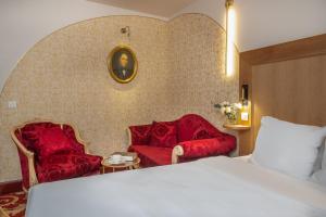 Hotels L'Orangerie du Chateau des Reynats : photos des chambres