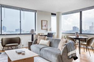 Hoboken 1BR w DM Gym Sundeck nr PATH NYC-902