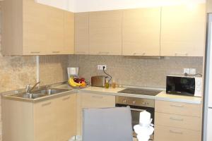 Miss Nefeli - Marvelous Stone Apartment in Perdika-Aegina