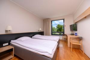 Standard Twin Room room in Dorpat Conference Hotel