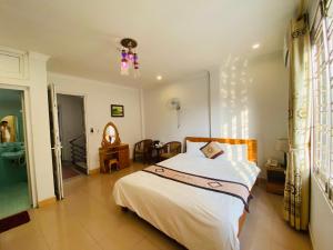 Hoàng Gia II Hotel Mỹ Đinh HN - by BAY LUXURY