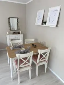 NEU: Ferienwohnung Zum Nussbaum - Landhausstil & Moseltalblick - Starkenburg