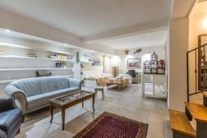 All'Ombra Della Luna, Bologna By Short Holidays