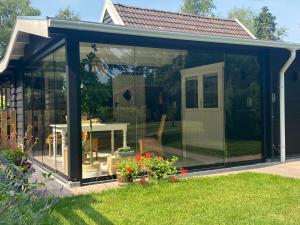 De Groninger Zeeuw by Droomvilla