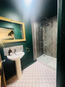 Mollys Boutique Hotel