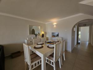 FLH Quinta das Salinas Triplex with Terrace & Pool