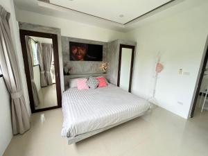 Charming apartment near Lamai beach with king size bed