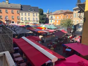 Appartements Appartement place du marche : photos des chambres