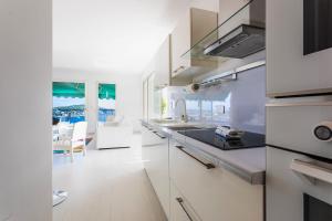 Appartements BELLEVUE AP4376 By Riviera Holiday Homes : photos des chambres