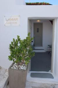 Lamar Cave house
