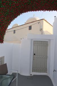 Lamar Cave house