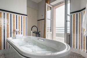 Hotels Castelbrac Hotel & Spa : photos des chambres