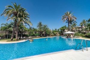 Nueva Andalucia by Costarentals - M33