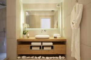 Romantic Santorini Getaway Villa Ammos 1 Bedroom Private Outdoor Pool