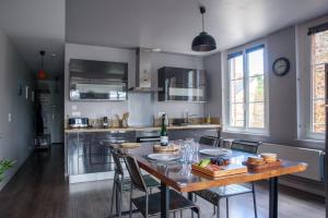 Appartements A BABORD Fecamp Appartement vue port et mer linge inclus : photos des chambres