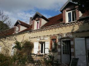 Maisons d'hotes Longere De Charme Bourgogne : photos des chambres