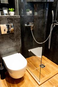 Cozy Modern Apartment Inside The City Center