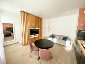 Appartements Le Bijou - Appartement, Sauna et Jacuzzi - Lille : photos des chambres