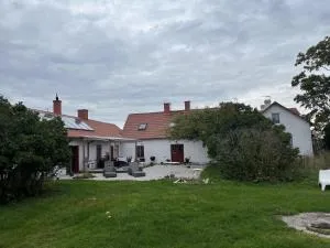 8-Bed House and poolarea Hablingbo South Gotland - Huse