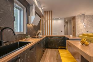 Alyona Villas - Villa Lona