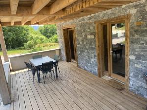 Chalets Le P'tit Curieux : photos des chambres