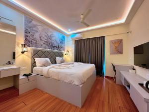 La baga Beach Hotel By Orion Hotels