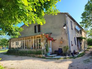 Maisons de vacances GITE PROVENCE LUBERON -PACA- Acces PMR-ANCV : photos des chambres