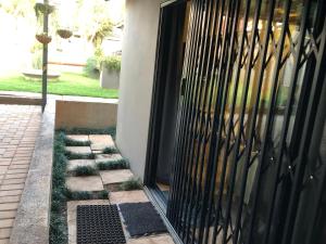 Leopard Tree Cottage