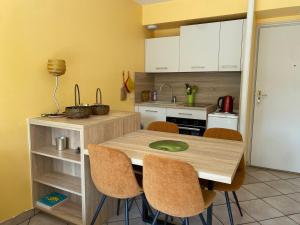 Superbe 2 Pièces Confort, Terrasse, Parking Privé, Proche Lac et Centre dAnnecy - FR-1-432-73