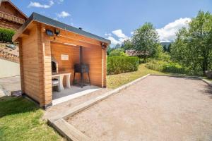 Chalets Les Marmottes, 10 a 20p avec bb-foot, billard, bar : photos des chambres