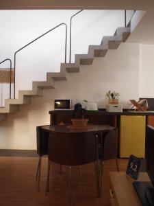 Two-Bedroom Apartment - Split Level