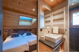 Hotels Chalet Les Rhodos : photos des chambres