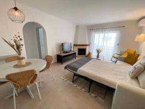 Apartamento Amparo-T2 cpiscina