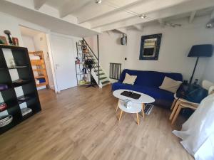 Appartements Petite maison climatisee dans residence Piscine, tennis, boulodrome, parking prive : photos des chambres