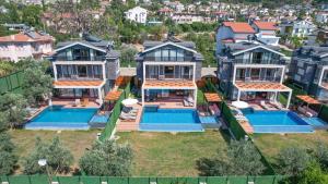 luxurylifevillas 1-2-3-4