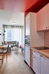 Hotels Hife Toulouse Labege : Appartement Standard