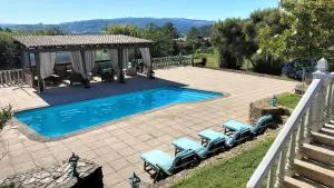 As Seis Chemineas - San Xulián de Sales