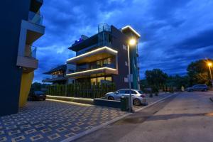 Zados Luxury Residence