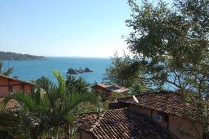 Bela e encantadora casa em Ilhabela