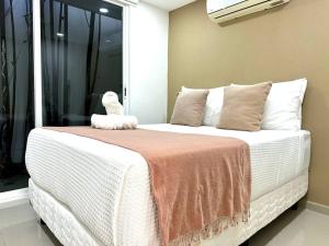 Cozy Loft Located at Cancuns Heart steps from ADO by Solmar Rentals - Unterkünfte ohne Kategorie in Cancún