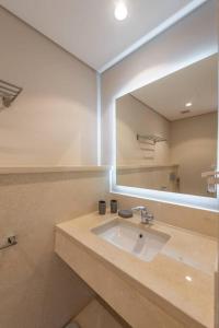 3BR Penthouse in Mangroovy. Pool, Beach, Priv Roof