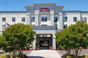 Hampton Inn & Suites Rohnert Park - Sonoma County - Petaluma